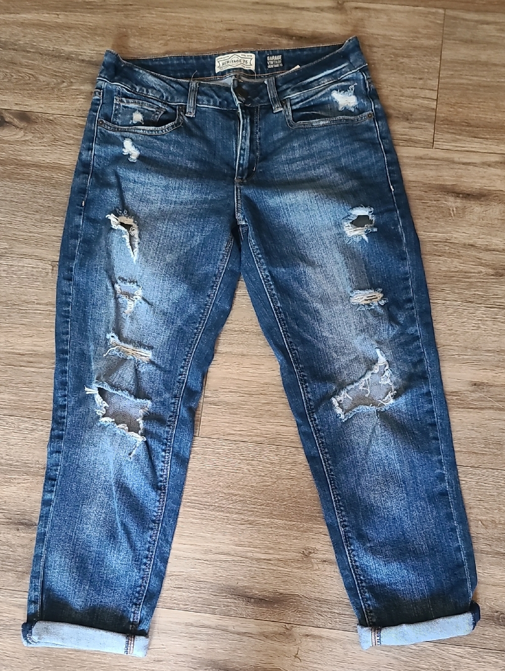 Garage Girlfriend Baggy Distressed Jeans Sz 3